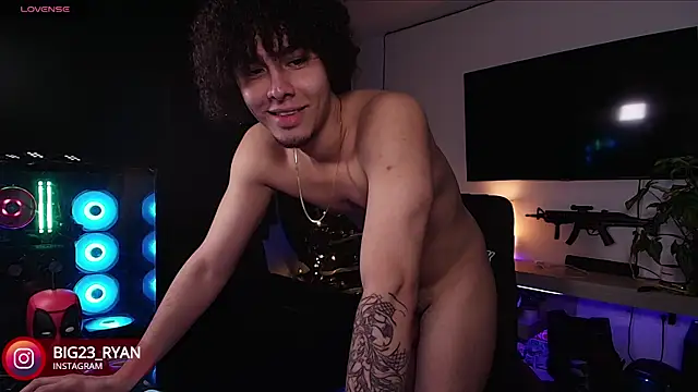 bigryann23 online show from 01-02-25, 12:55