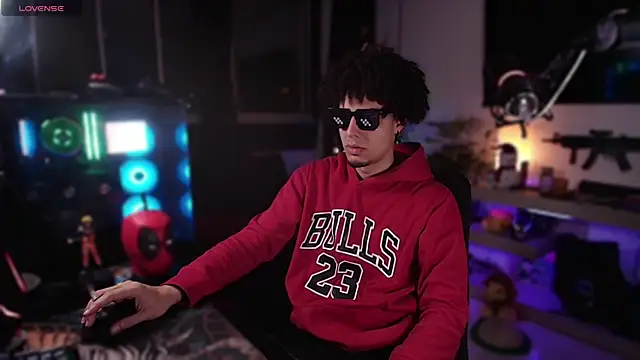 bigryann23 online show from 01-05-25, 03:43