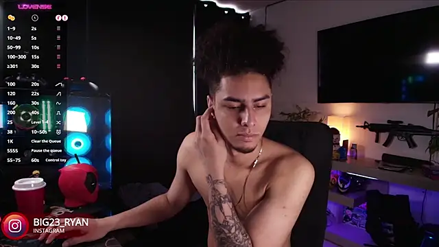 bigryann23 online show from 01-05-25, 09:25