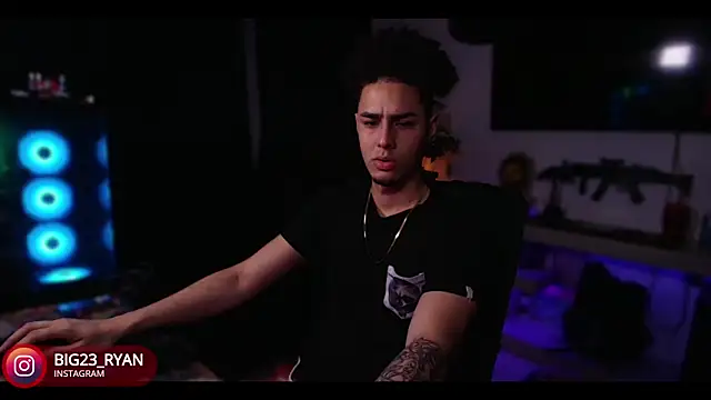 bigryann23 online show from 01-17-25, 01:36