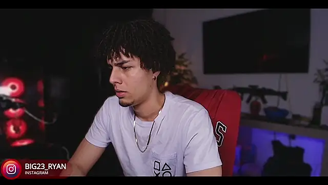 bigryann23 online show from 02-14-25, 04:04