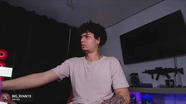 bigryann23 online show from 03-07-25, 03:29