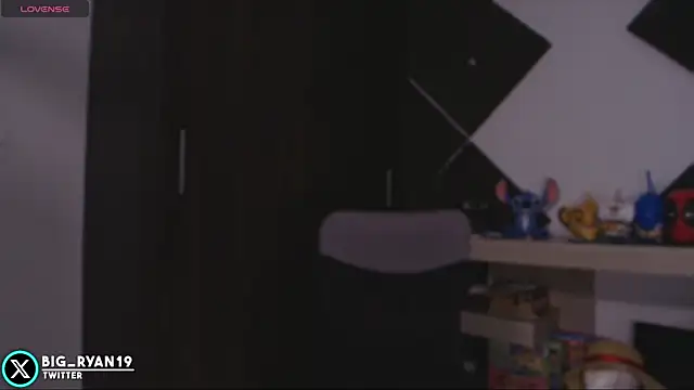 bigryann23 online show from 04-04-26, 06:05