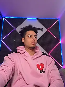 bigryann23 online show from 04-24-26, 05:48